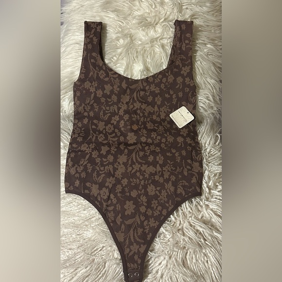 NWT! Free People Intimately Printed Clean Lines Bodysuit - Picture 5 of 9